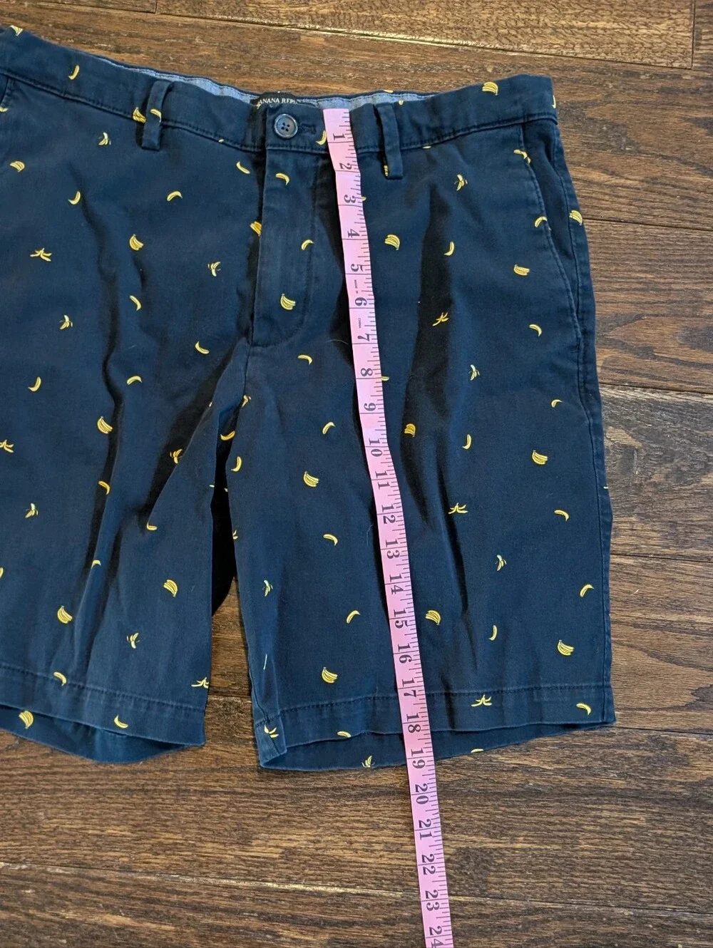Banana Republic Aiden Shorts Navy Blue Banana Print